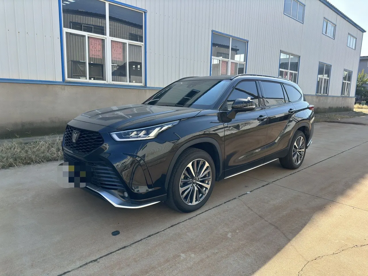 Открыть галерею: Toyota 2026 Crown Land Release HEV 2.5 Stepless Two-Drive Deluxe Automatic Gear