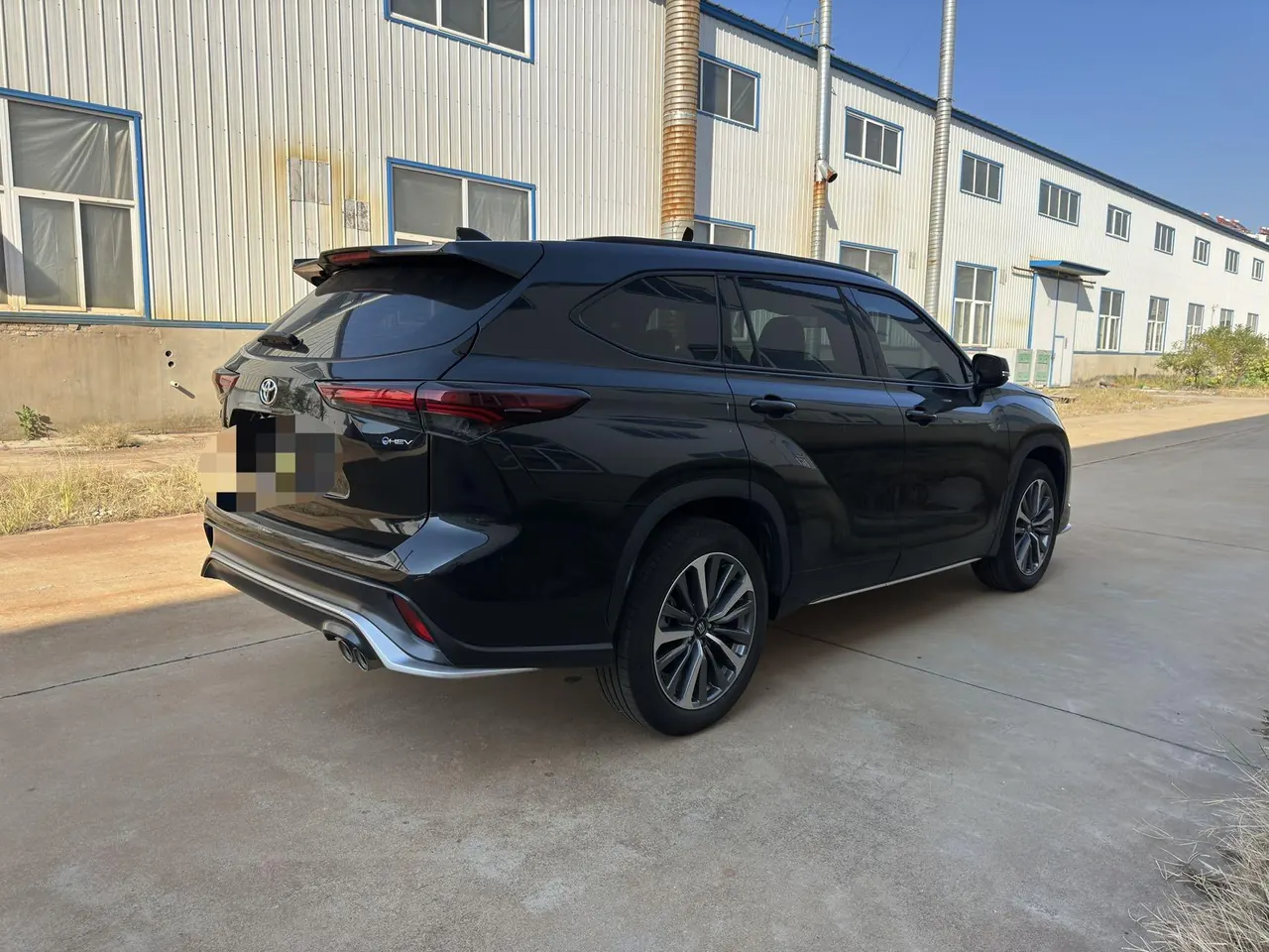 Toyota 2026 Crown Land Release HEV 2.5 Stepless Two-Drive Deluxe Automatic Gear 4