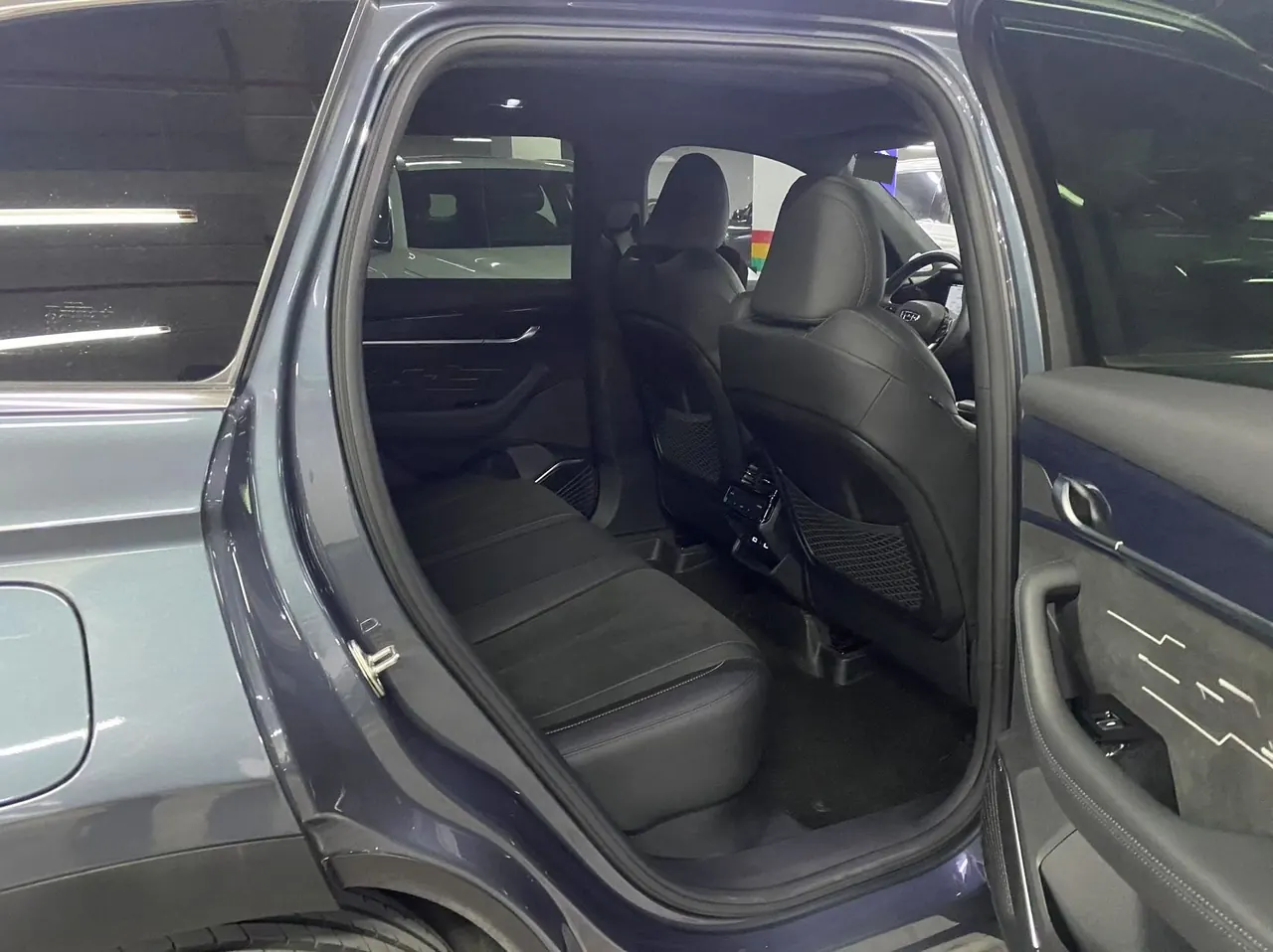 Geely 2024 XingyueL (Monjaro) 2.0TD High Power Two-Drive Enovate Edition Automatic Transmission 8