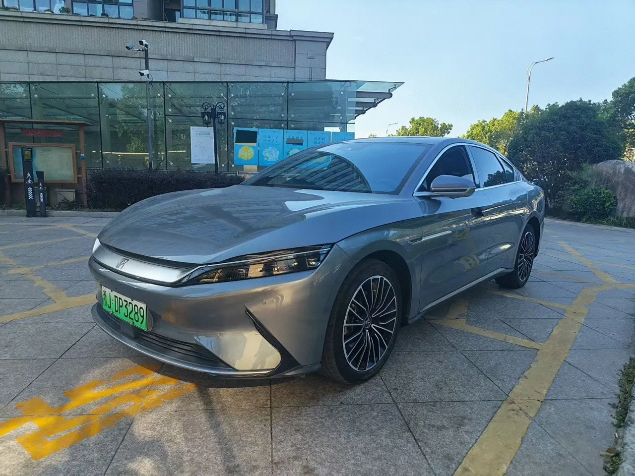 Открыть галерею: BYD 2021 Chinese Standard Endurance Edition Deluxe Automatic Transmission