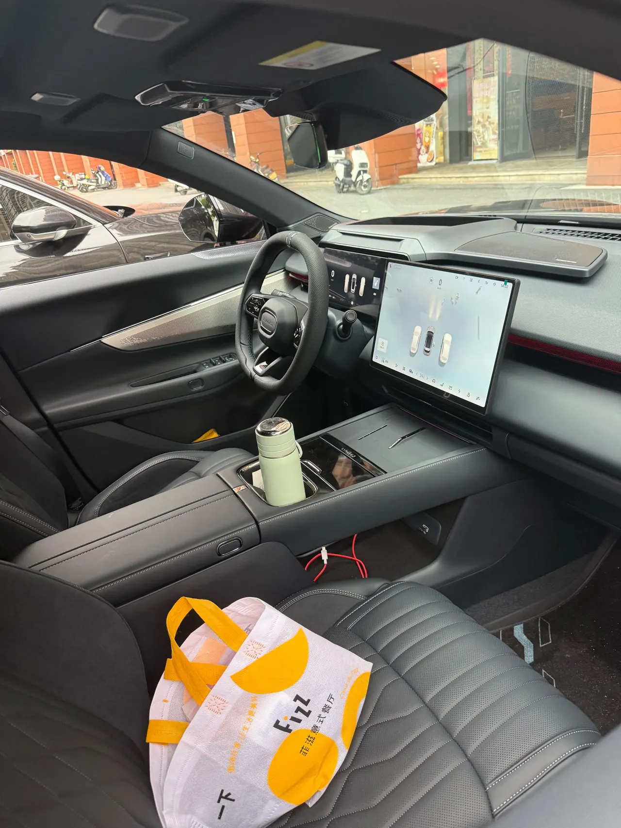 LYNK&amp;CO 2026 LYNK&amp;CO 08 EM-P 1.5T 230 Ultra Long Endurance Auto 5