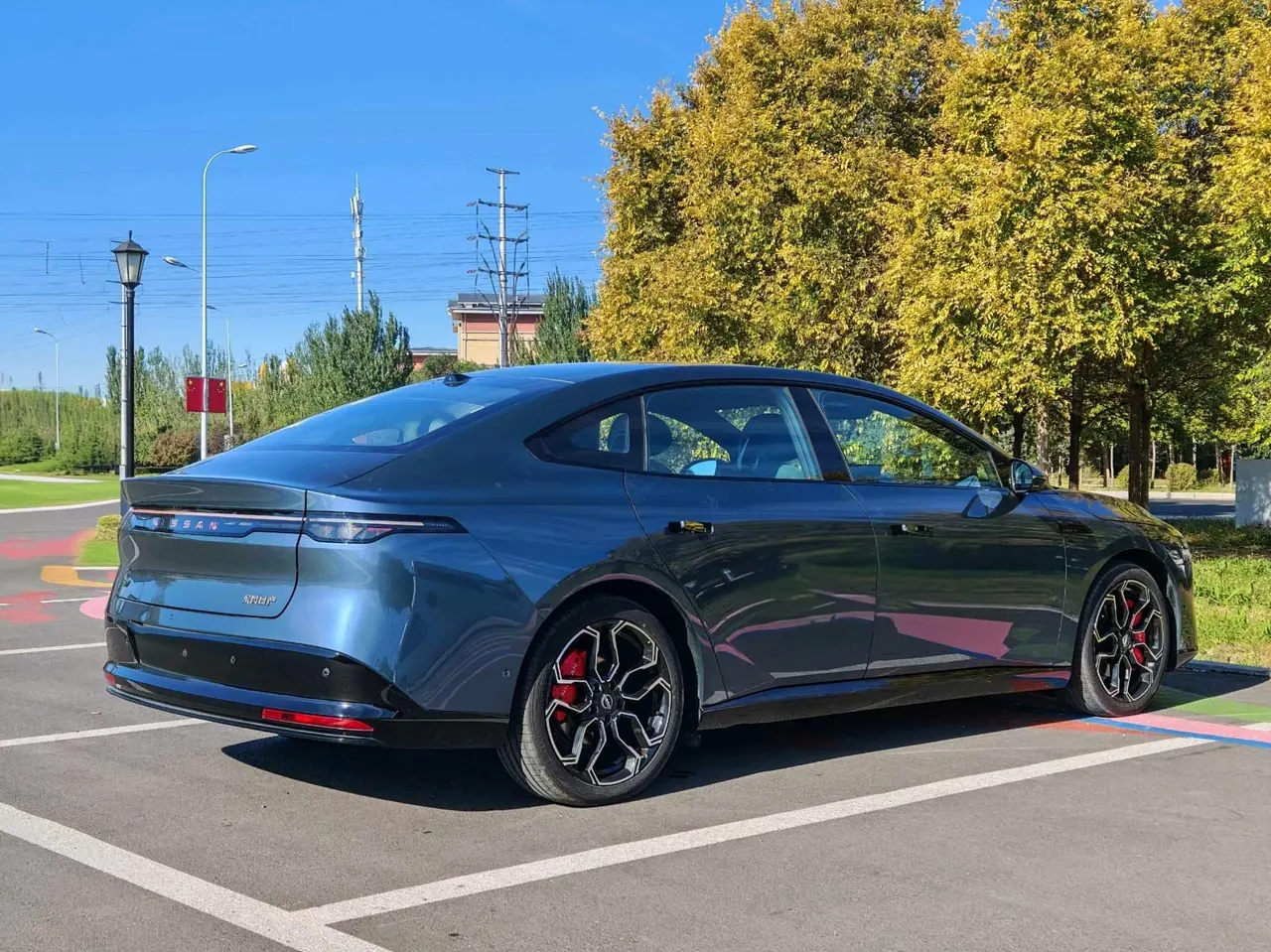 Nissan 2025 N7 625 Max Automatic 12