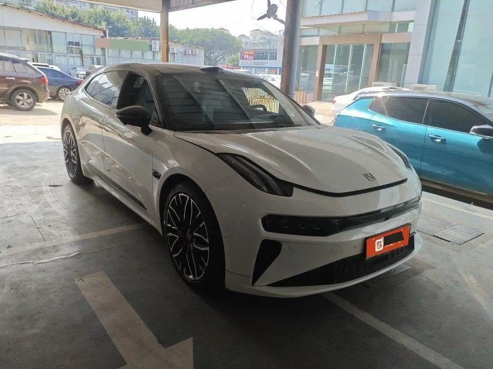 Zeekr 2024 Zeekr 001 YOU version 100kWh four-wheel drive automatic gear 2