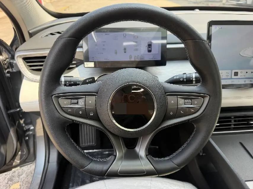 BYD 2025 seals 05 DM-i 1.5 stepless smart driving version 120KM flagship automatic gear 6