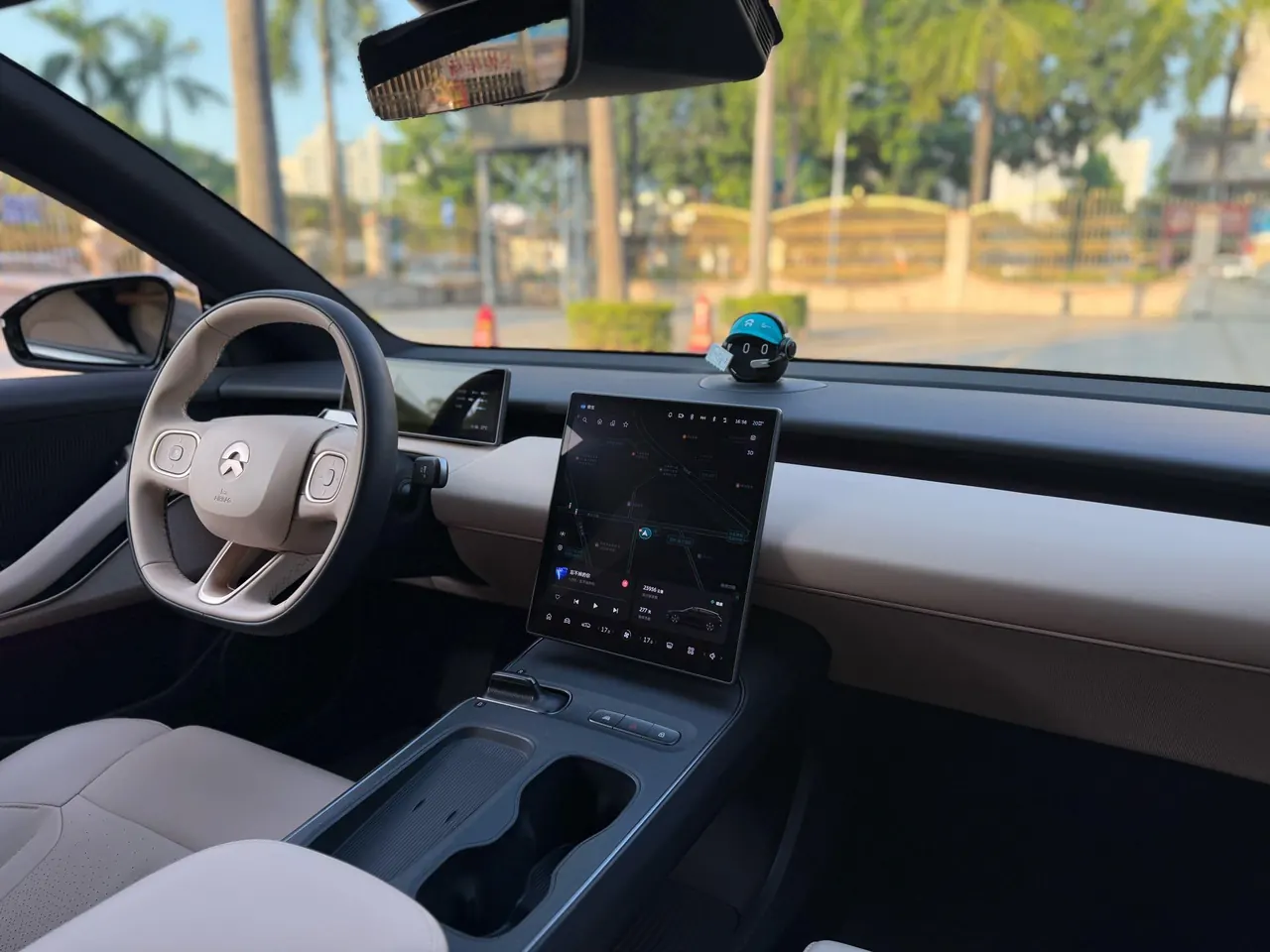 NIO 2024 ET5T 75kWh Touring automatic 10