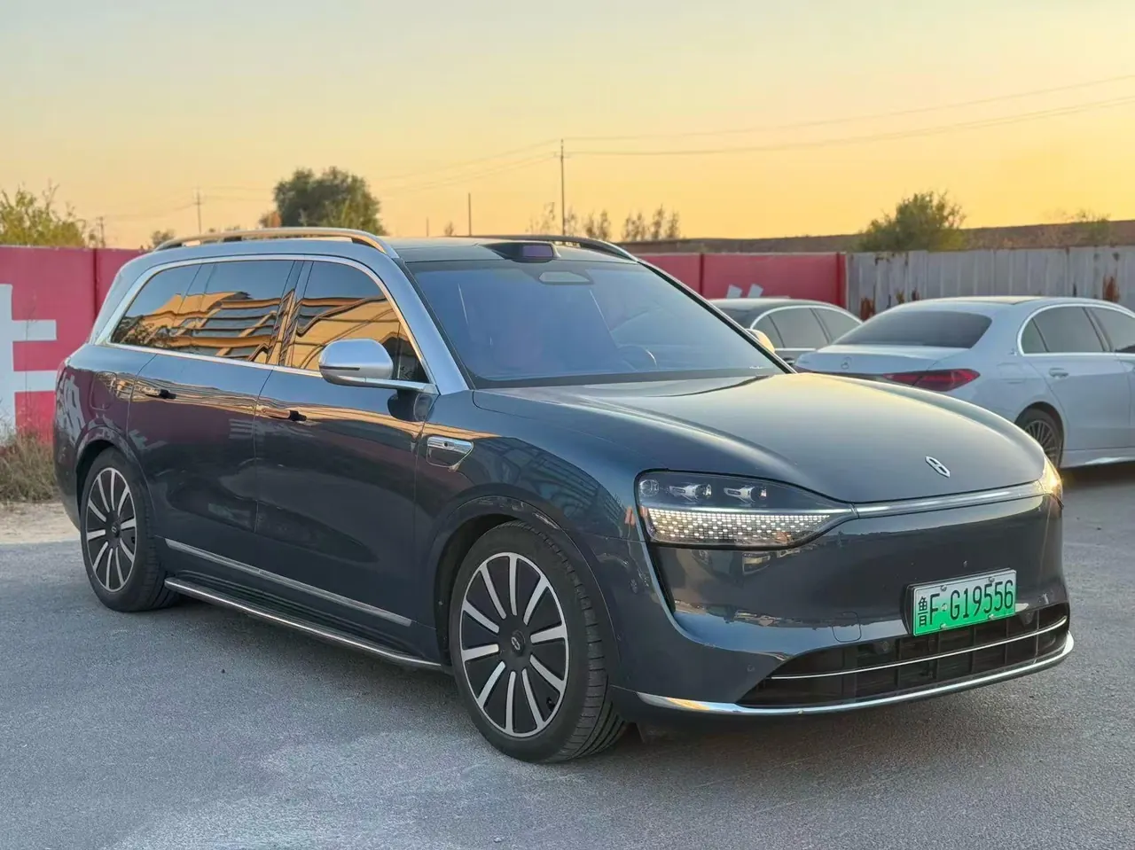 AITO 2024 AITO M9 extended range Ultra 42kWh automatic gear 2