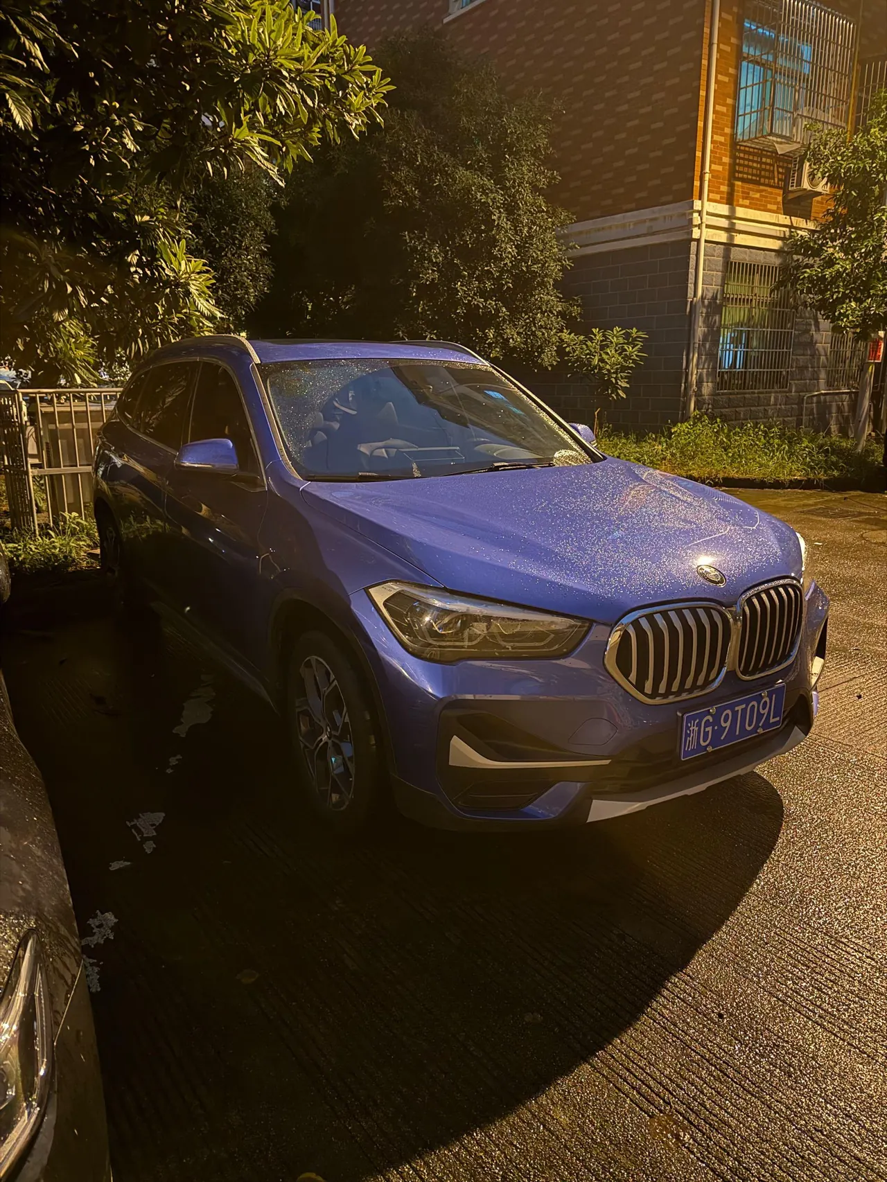 BMW 2020 X1 sDrive20Li 1.5T fashion automatic gear 2
