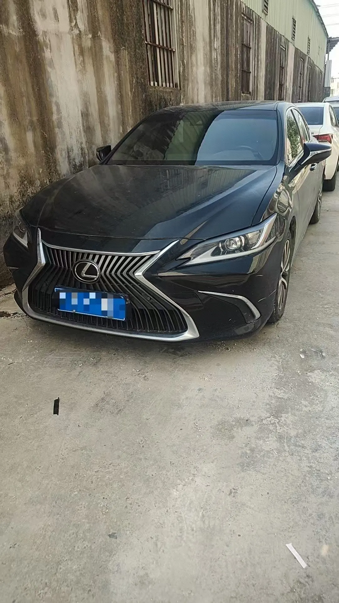 Открыть галерею: Lexus ES (Imported) 2020 ES200 2.0 Stepless Premium Edition Automatic Gear