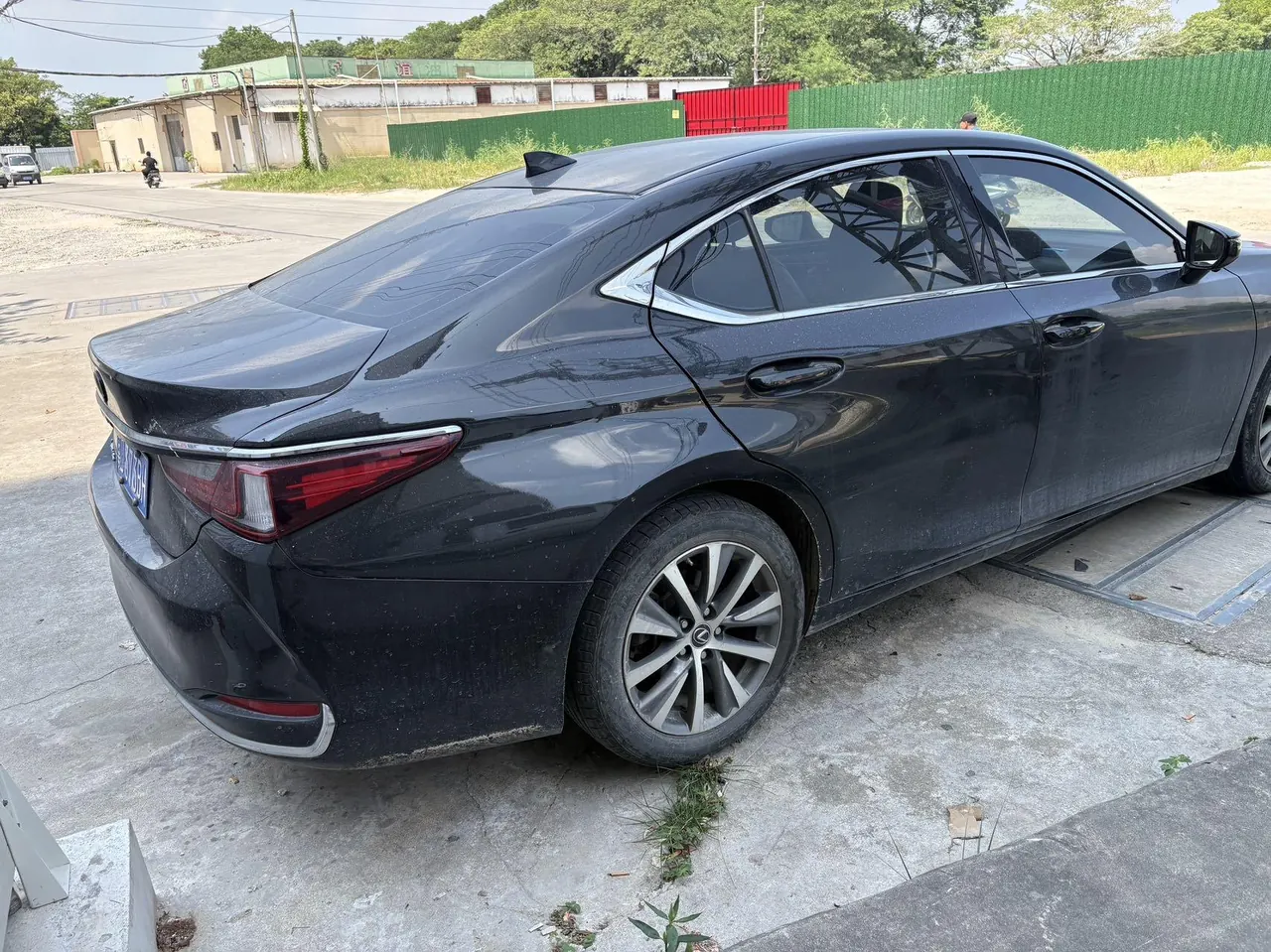 Lexus ES (Imported) 2020 ES200 2.0 Stepless Premium Edition Automatic Gear 6