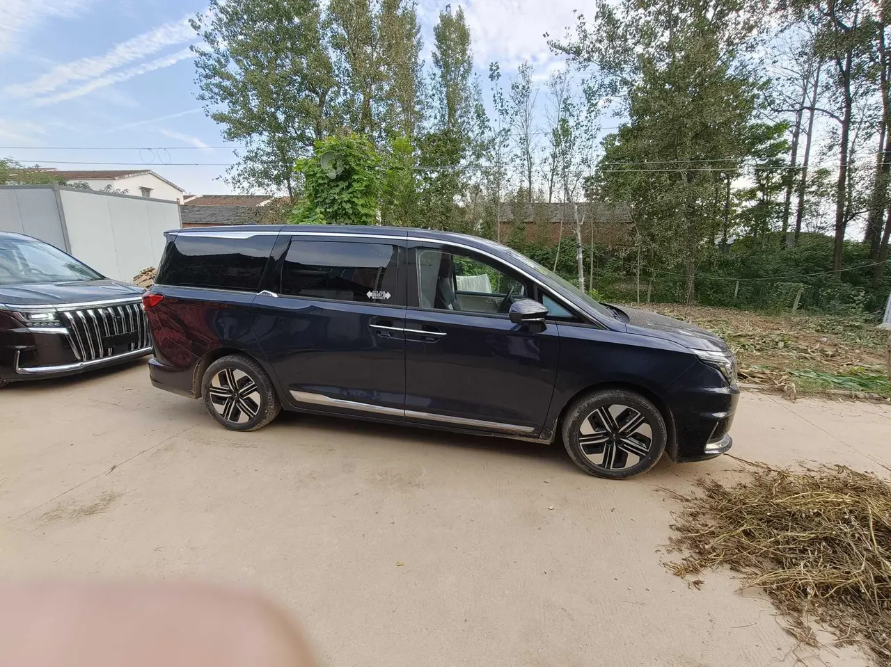 JAC 2024 Ruifeng RF8 PHEV 1.5T 150KM Smart Leaf Flagship Automatic Gear 4