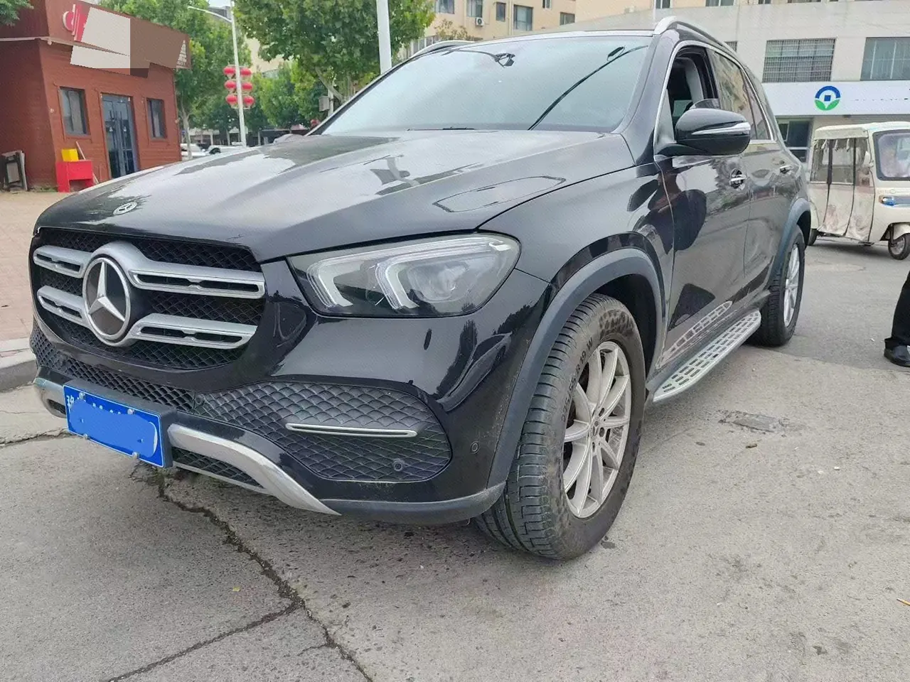 打开图片灯箱:Mercedes Benz GLE (Imported) 2021 GLE 350 4MATIC 2.0T Dynamic Automatic Gear