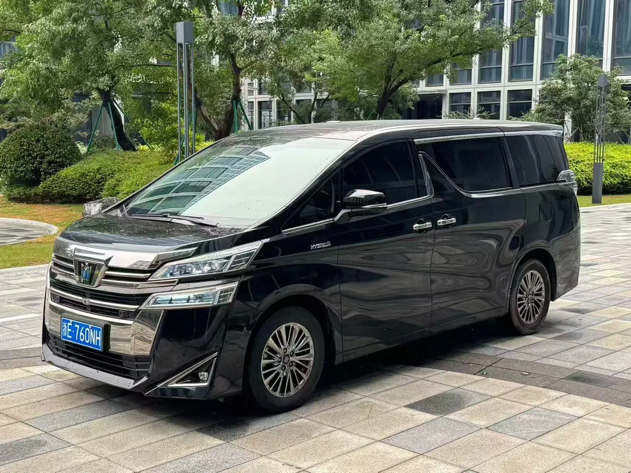 打开图片灯箱:Toyota Wilfa (Imported) 2021 Crown Wilfa 2.5 Stepless Crown HV Deluxe Edition Automatic Gear