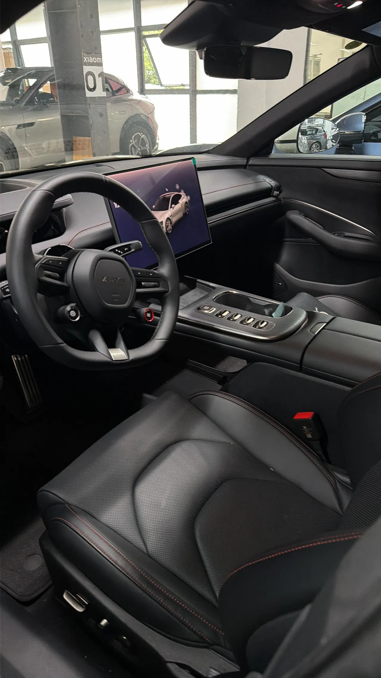 MI 2024 SU 7 800km 4-wheel drive ultra-long endurance high-end smart driving Max version automatic gear 2