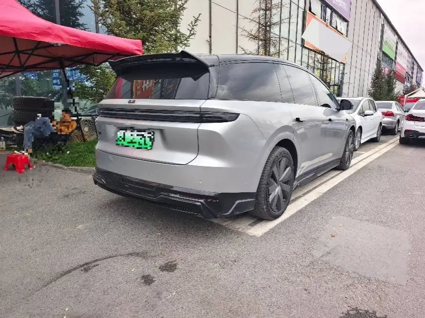Li 2025 i8 Standard Edition Automatic Gear 2