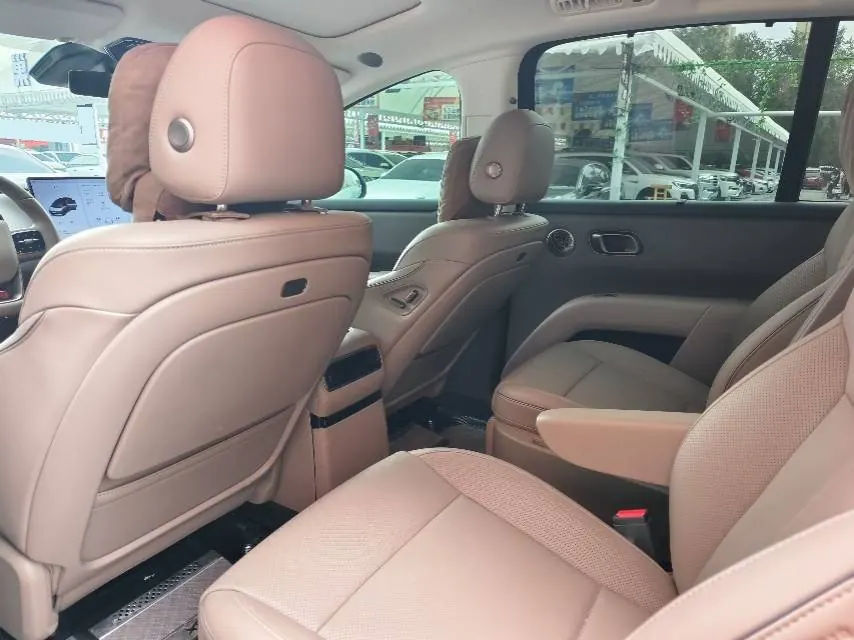 Li 2025 i8 Standard Edition Automatic Gear 4