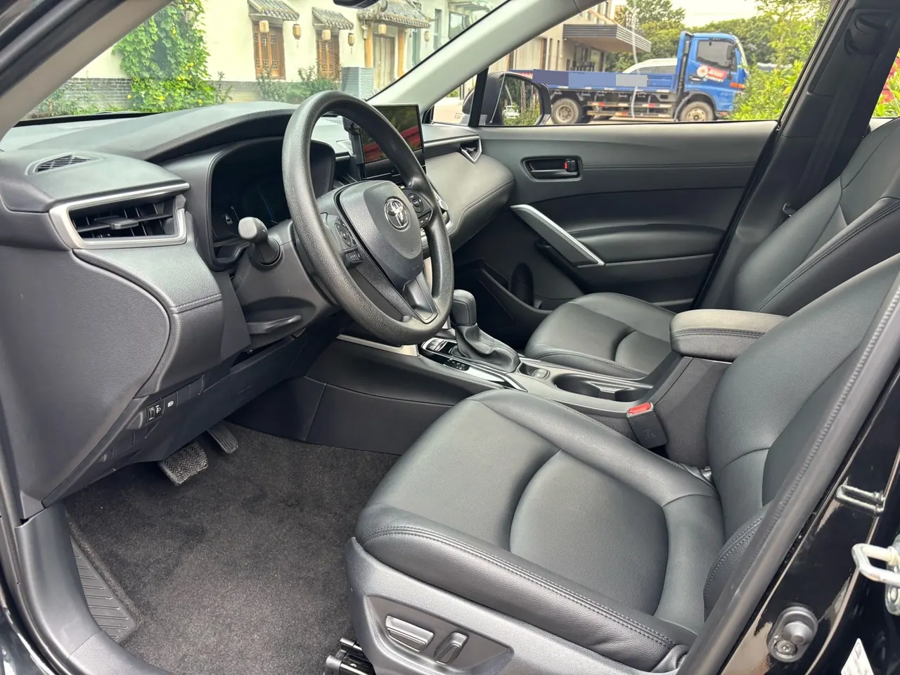 Toyota 2024 Corolla Sharp 2.0 Stepless Deluxe Edition Automatic Gear 6