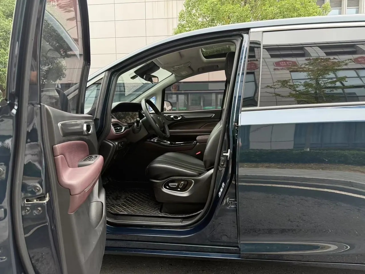 Chuanqi 2023 M6 PRO 1.5T 270T Deluxe Edition Automatic Gear 5