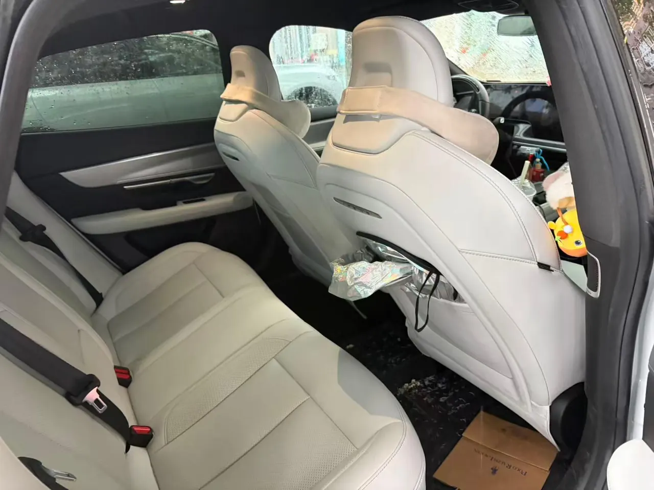 Xpeng 2023 P7i 610 Max Performance Edition Automatic Gear 6