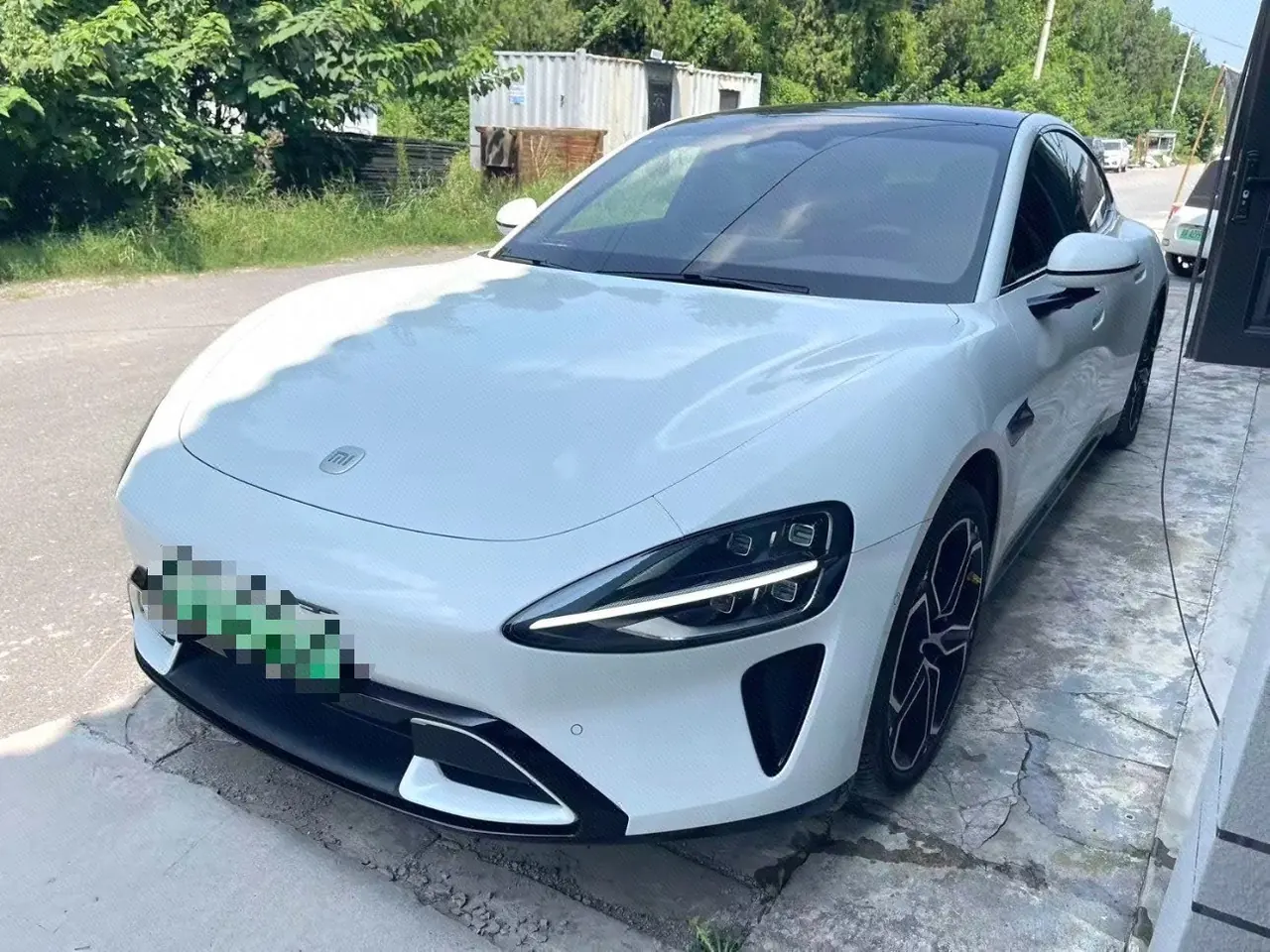 Open image lightbox: MI 2024 SU 7 700km Rear Drive Long Endurance Smart Driving Edition Automatic Gear