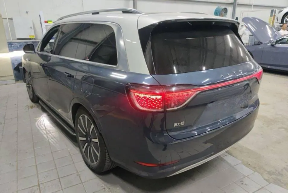 AITO 2024 AITO M9 extended range Ultra 42kWh automatic gear 3