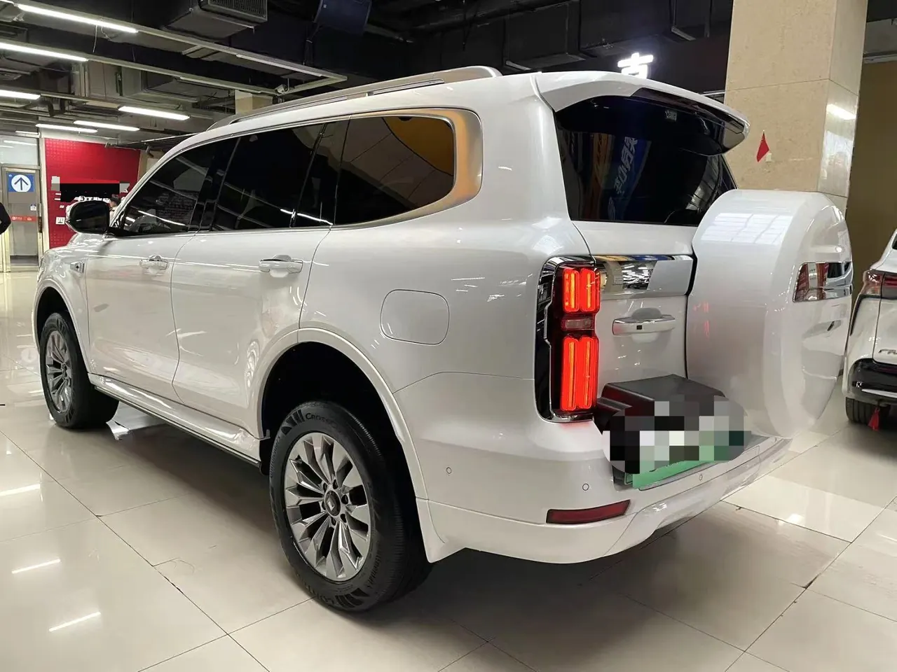 Tank 500 New Energy 2026 Model Tank 500 Hi4-T 2.0T Smart Enjoyment Version Automatic Transmission 4