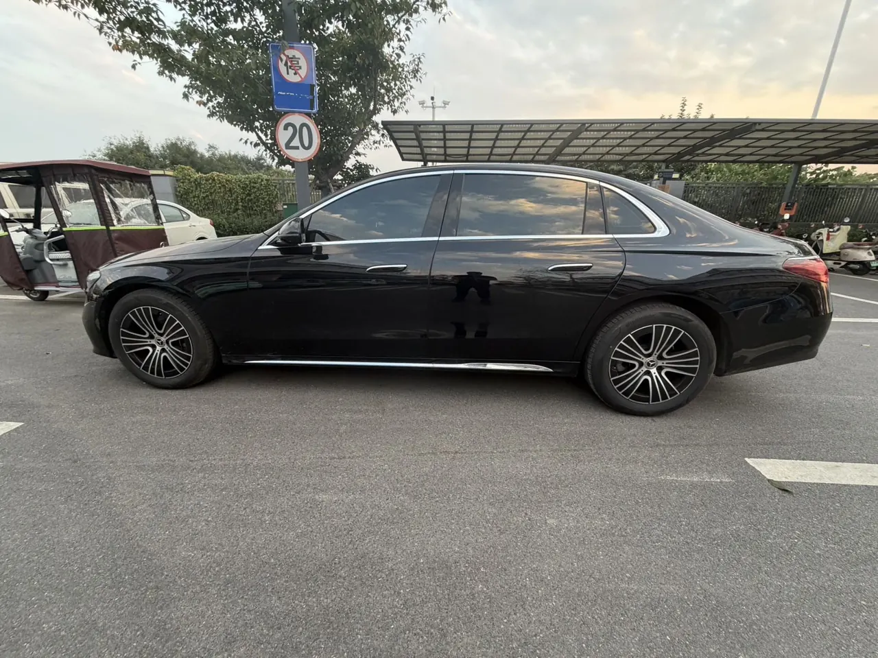 Mercedes Benz E Class 2026 E 260 L 48V 2.0T (modified) automatic gear 3