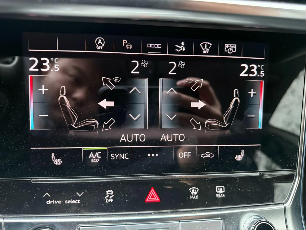 Audi A7 (Imported) 2023 A7 Sportback 2.0TFSI 45TFSI Automatic Gear Selection 13