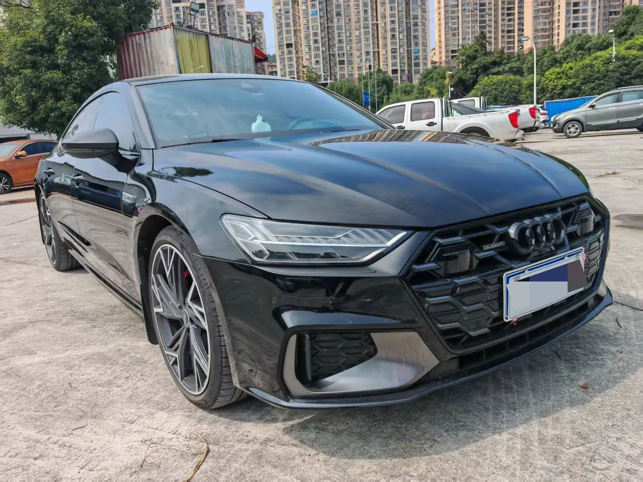 Audi 2024 A7L 2.0TFSI 45TFSI Quattro Black Samurai Edition Automatic Gear 2