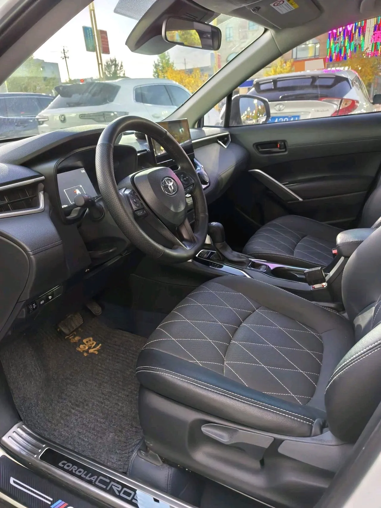 Toyota 2024 Corolla Cross 2.0 CVT Pioneer Edition, Automatic Transmission 7