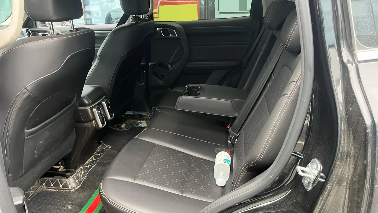 Haval 2022 Big Dog 1.5T Two-Drive Husky Edition Automatic Gear 3