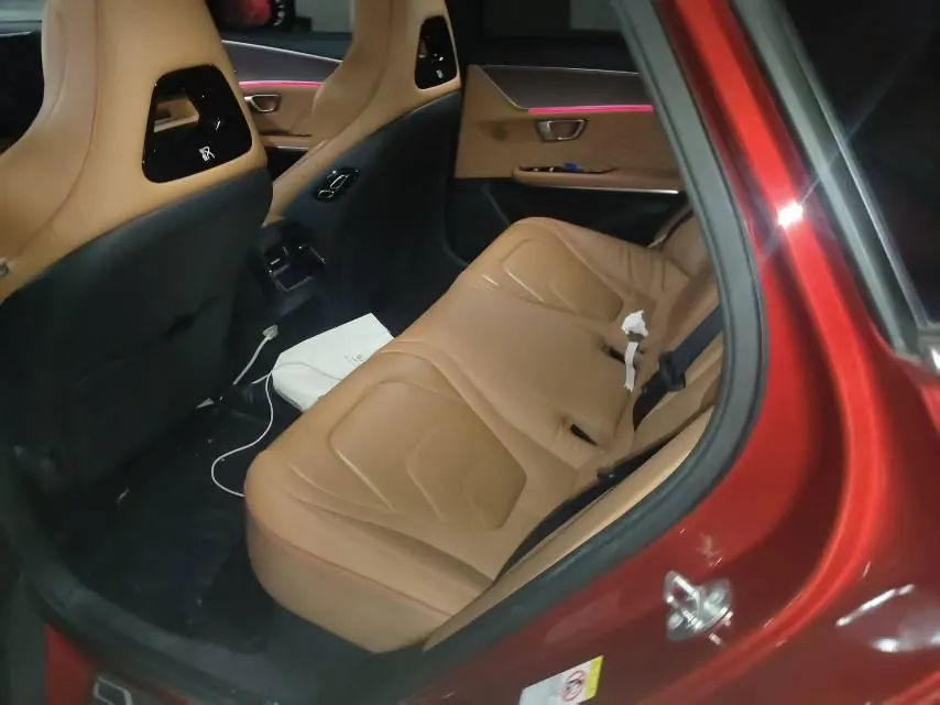 BYD 2022 Han Chuangshi version 610KM four-wheel drive exclusive automatic transmission 3