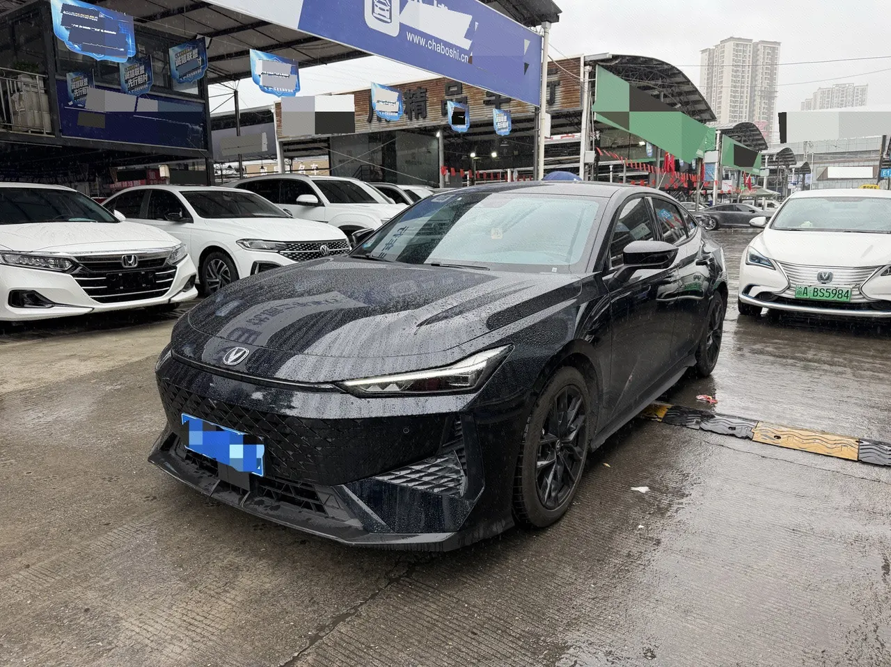 Open image lightbox: ChangAn 2024 UNI-V 1.5T Prestige Automatic