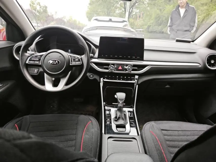 Kia 2021 K3 1.5 Stepless IVT Fashion Edition Automatic Gear 4