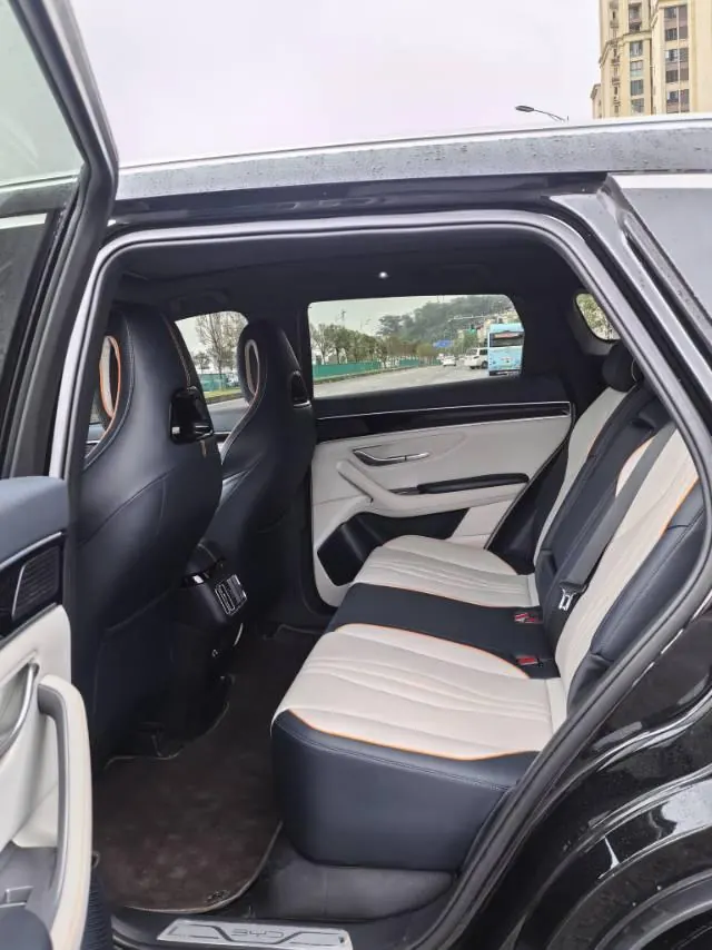 BYD 2023 Song PLUS DM-i 1.5 Stepless Champion Edition 150KM Flagship PLUS Automatic Gear 4