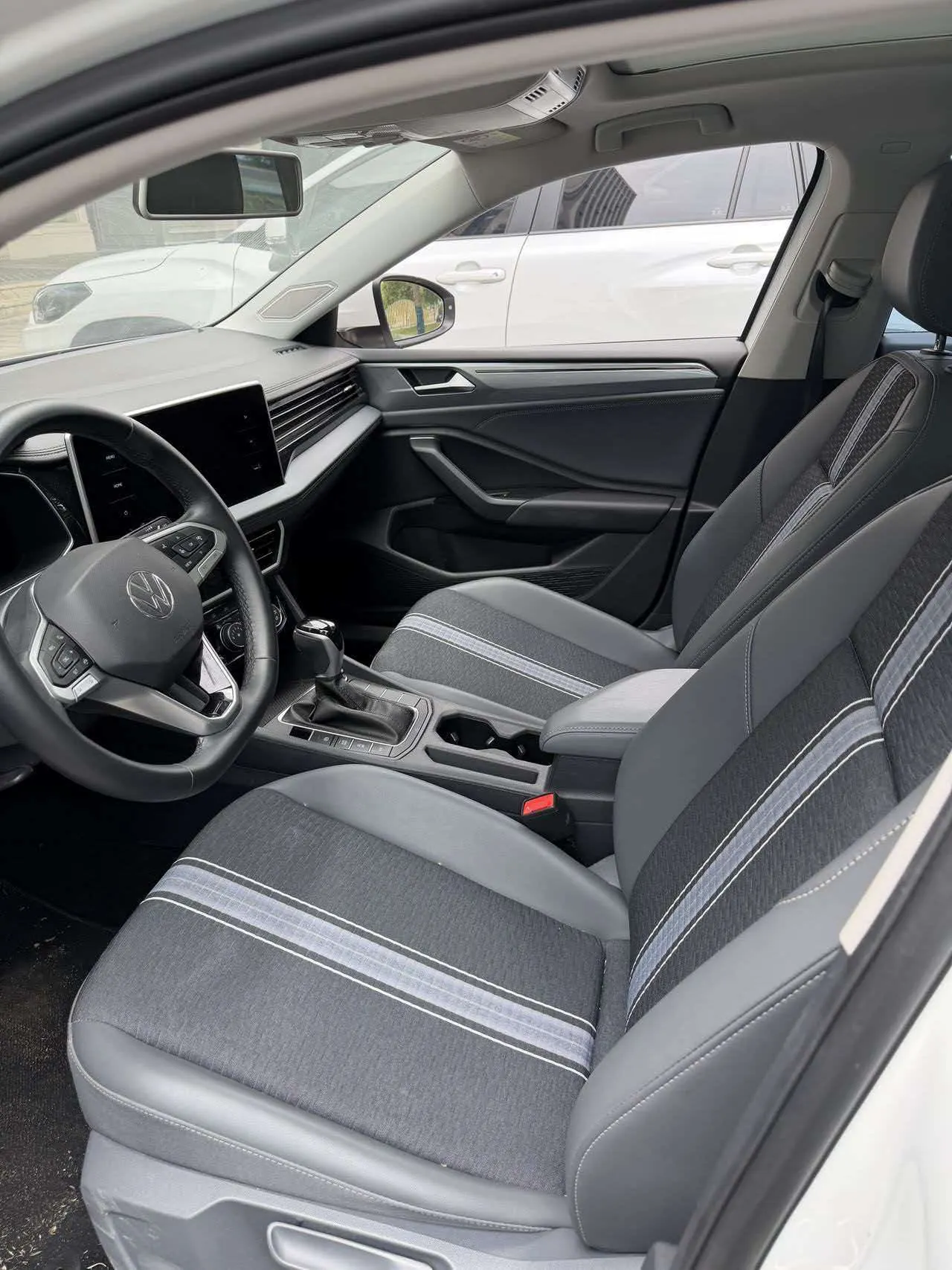 Volkswagen 2023 Sagittarius 1.2TSI 200TSI Exceed Edition Automatic Gear 4