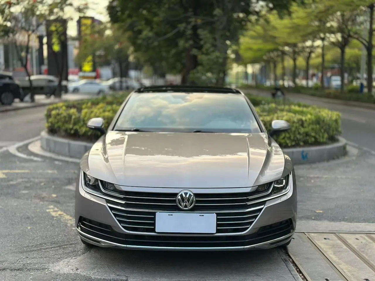 Volkswagen 2020 CC 2.0TSI 330TSI beauty version of automatic gear 2