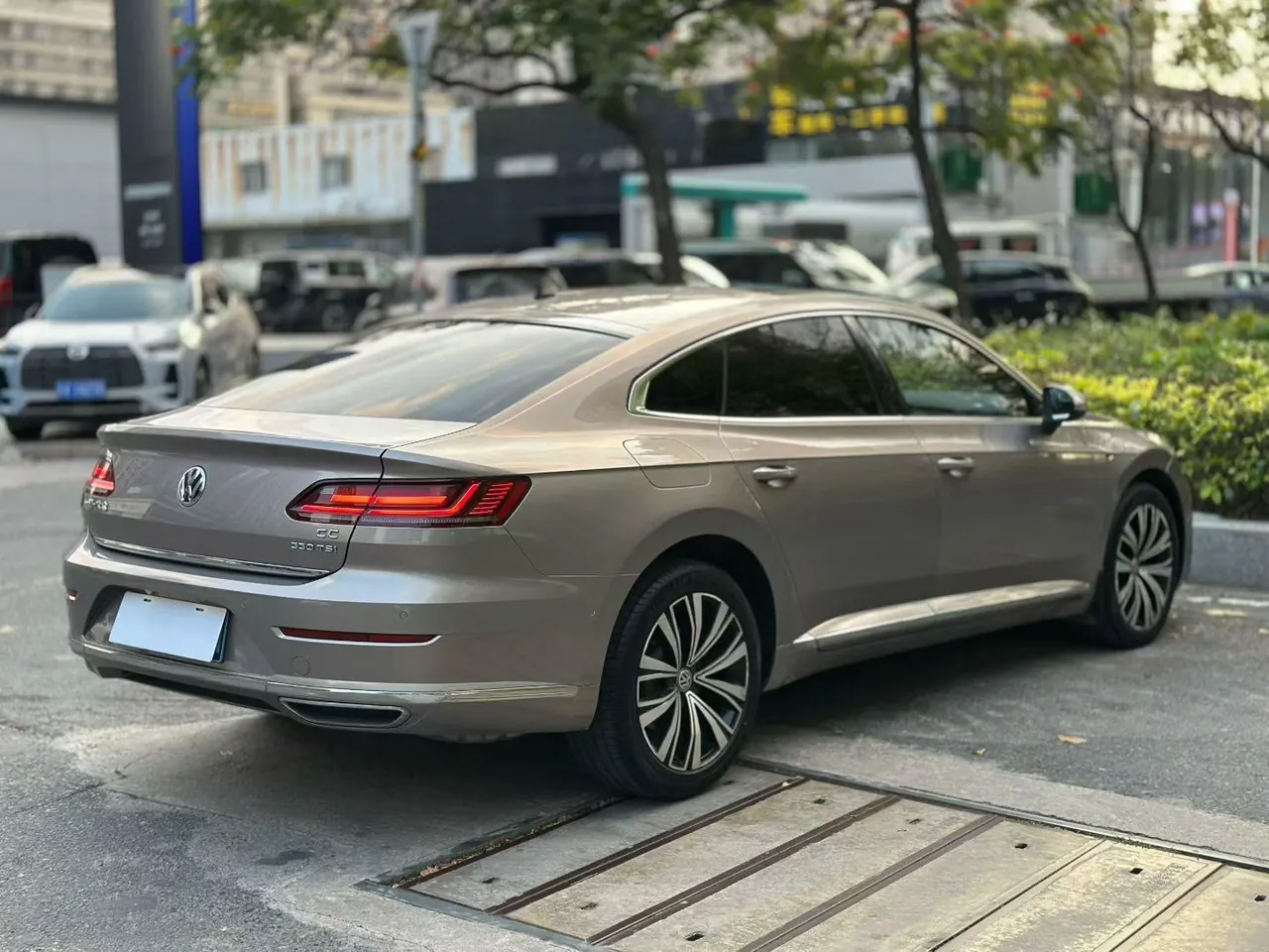 Volkswagen 2020 CC 2.0TSI 330TSI beauty version of automatic gear 7