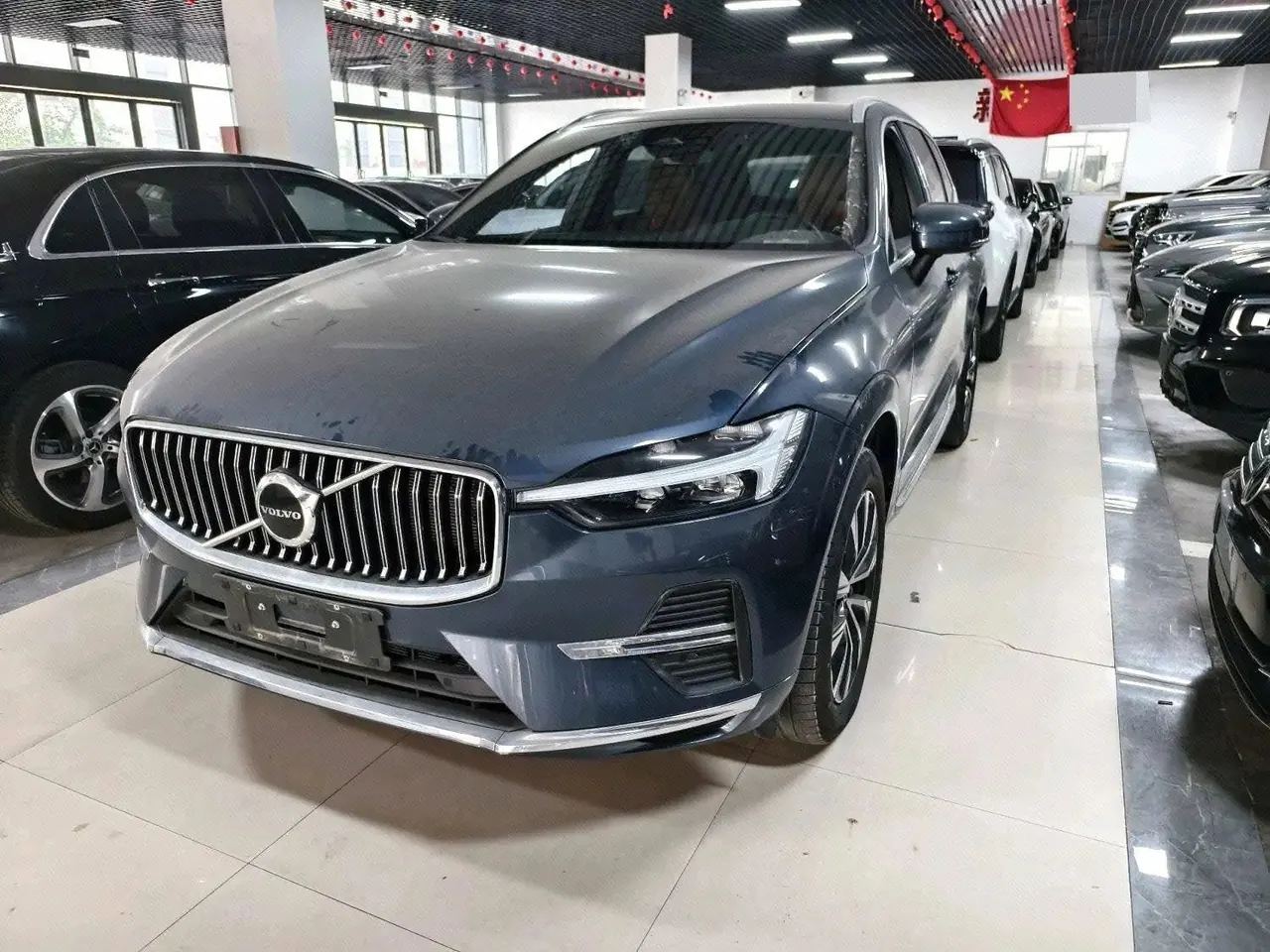 Open image lightbox: Volvo 2024 XC60 48V 2.0T B5 4-wheel drive Zhiyuan Deluxe Edition Automatic Gear