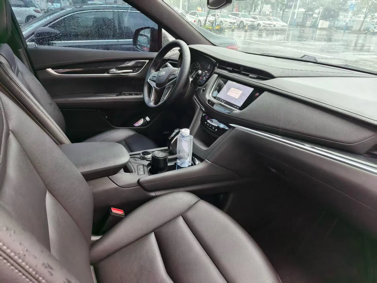 Cadillac 2022 XT5 48V 2.0T Two-Drive Luxury Automatic Gear 3