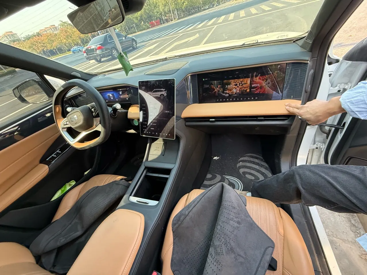 Geely Galaxy 2023 L7 1.5T 115km Starship Automatic Gear 4