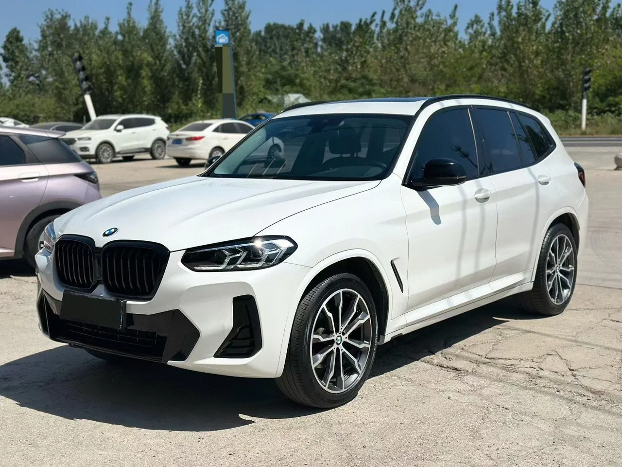 Open image lightbox: BMW 2022 X3 xDrive30i 2.0T Leading M Obsidian Night Suit Automatic Gear