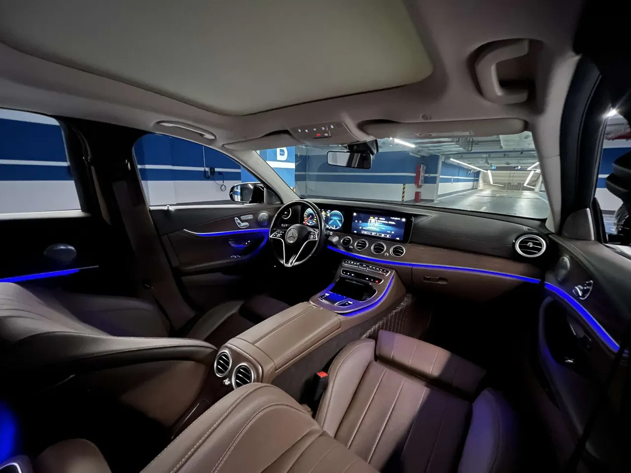 Mercedes Benz E Class 2023 E 260 L 2.0T Automatic 4