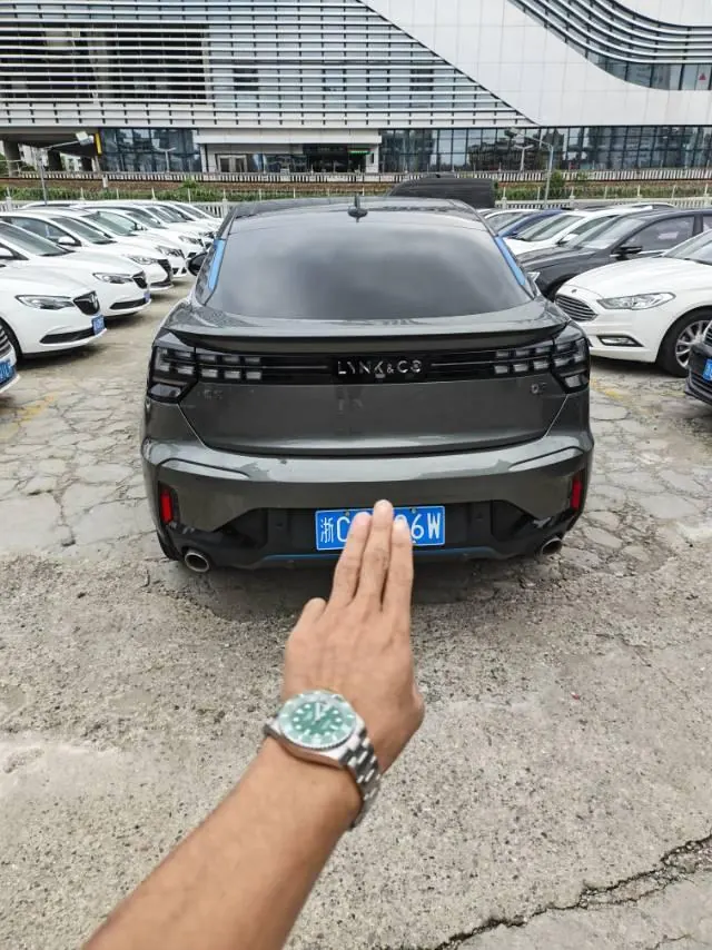 LYNK&amp;CO 2022 LYNK&amp;CO 05 2.0TD Two-wheel Drive Halo Automatic Gear 6