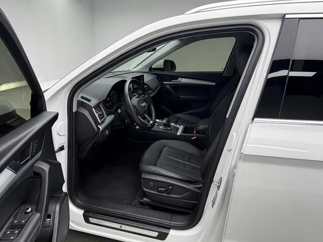Audi 2020 Q5L 2.0TFSI 40TFSI Rongxiang Fashion Automatic 4