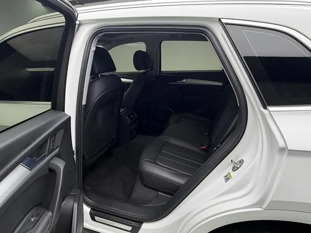 Audi 2020 Q5L 2.0TFSI 40TFSI Rongxiang Fashion Automatic 5