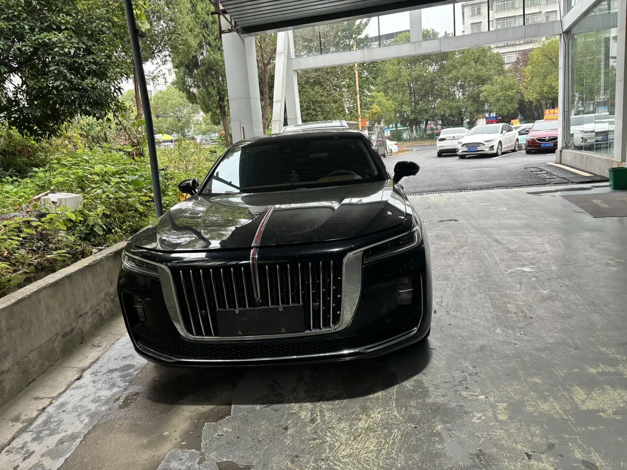 HongQi 2020 H9 48V 2.0T Zhilian Flag Edition Automatic Gear 2