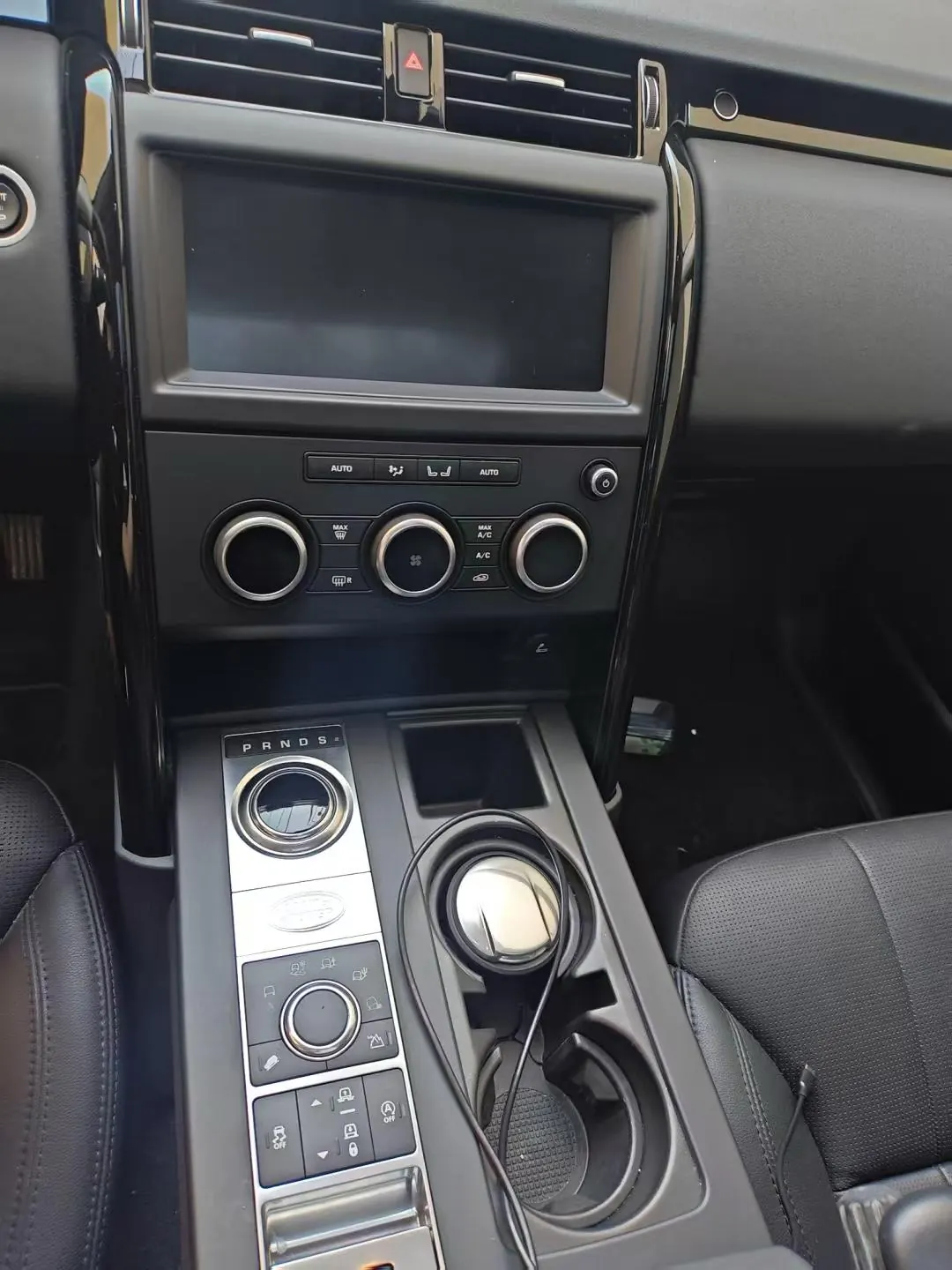 Land Rover Discovery (Imported) 2020 Discovery 53.0 T V6 SE Automatic Gear 3
