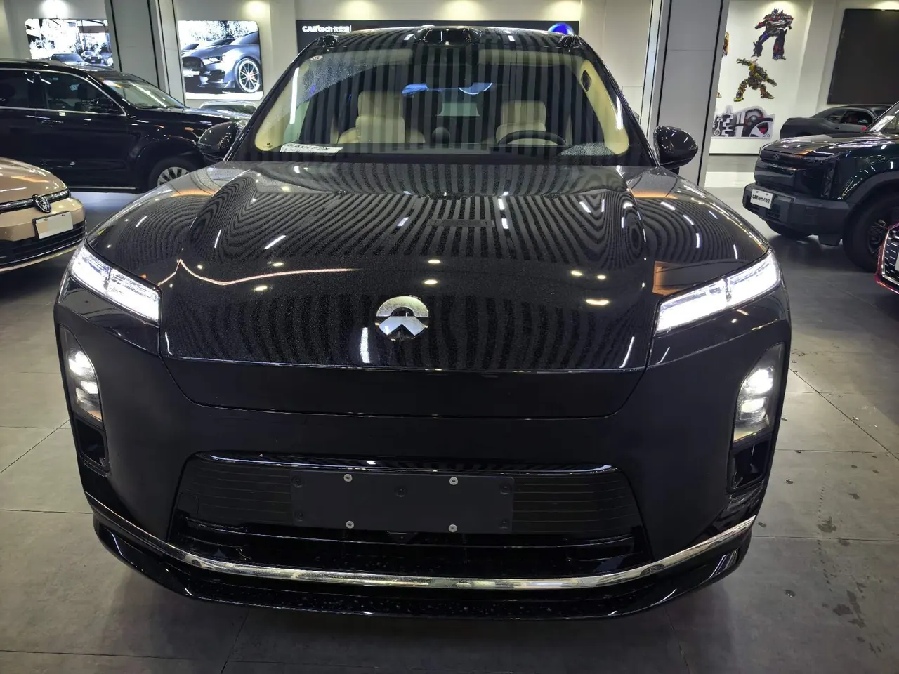 NIO 2026 ES8 6-seat executive deluxe automatic gear 2