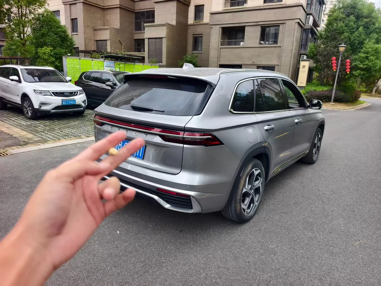 Geely 2021 XingyueL (Monjaro) 2.0TD high-power four-wheel drive noble automatic transmission 9