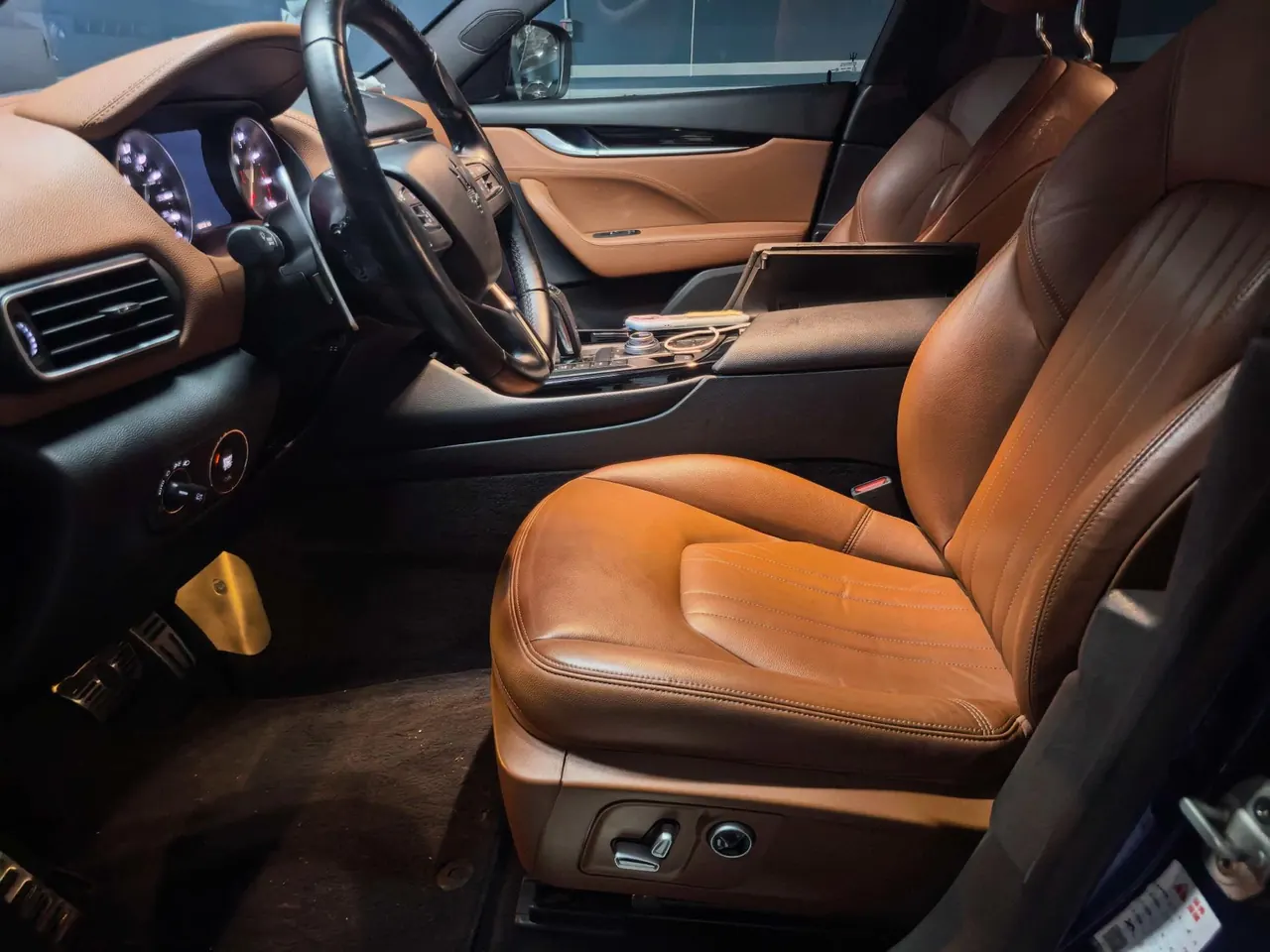 Maserati Levante (Imported) 2021 Levante 3.0T Standard Edition Automatic Gear 2